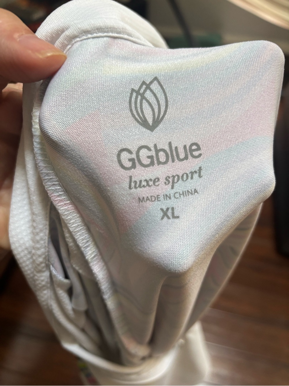 GG Blue Luxe Sports Short-Sleeve Polo Tee with Multicolor Side Panel - Picture 4 of 9